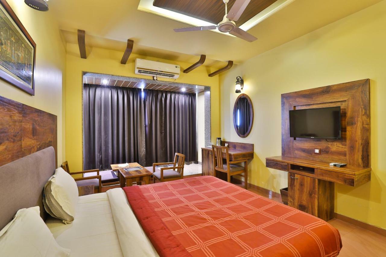 Palette - Hotel Ocean Inn Daman Zewnętrze zdjęcie