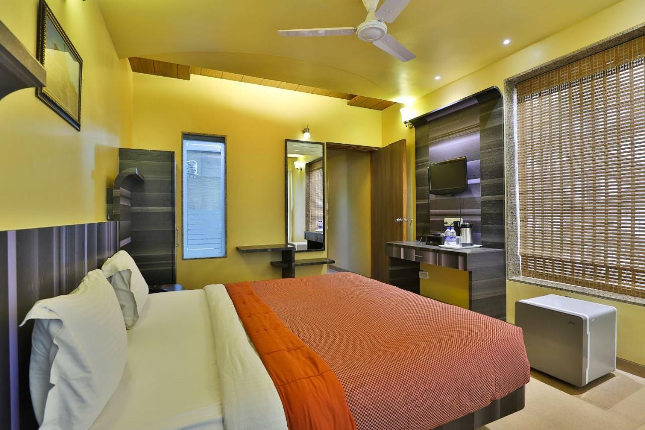Palette - Hotel Ocean Inn Daman Zewnętrze zdjęcie