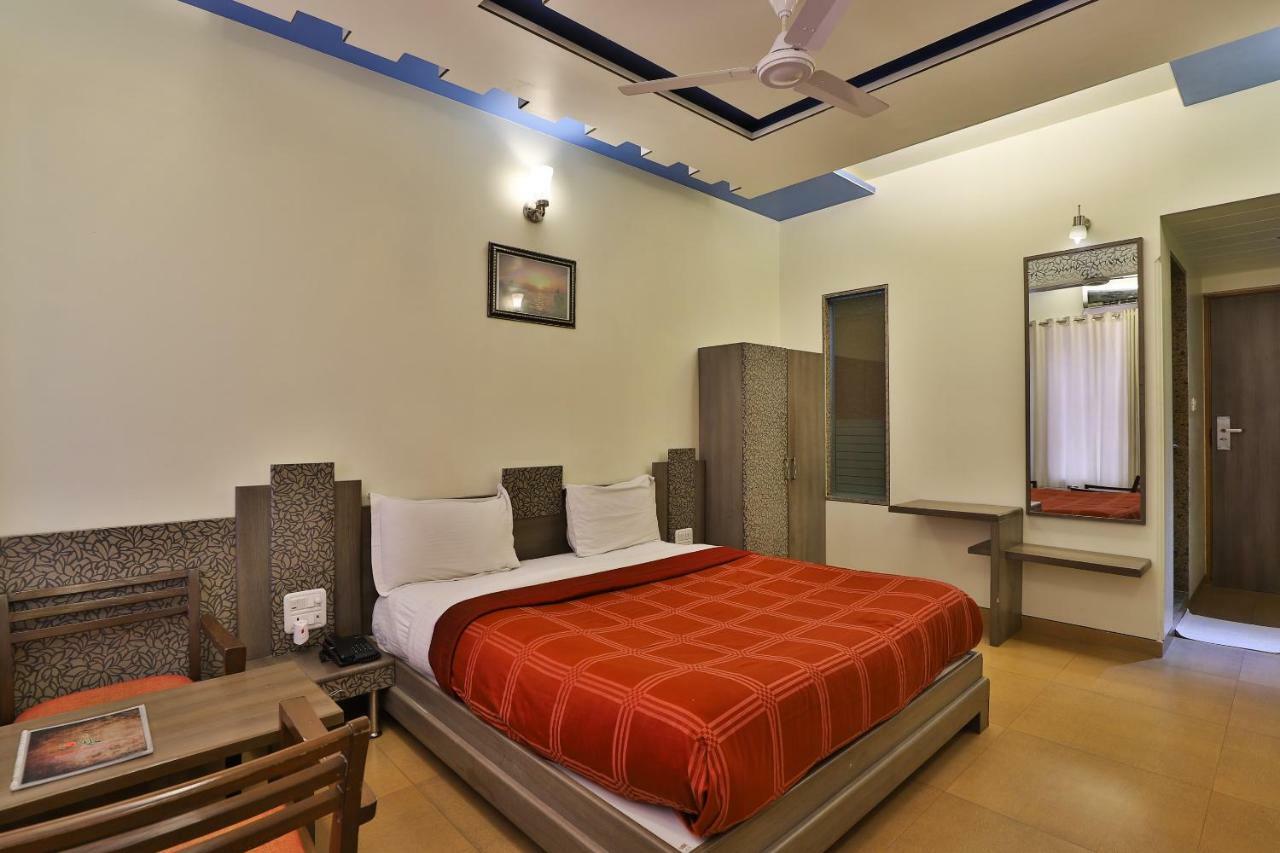 Palette - Hotel Ocean Inn Daman Zewnętrze zdjęcie