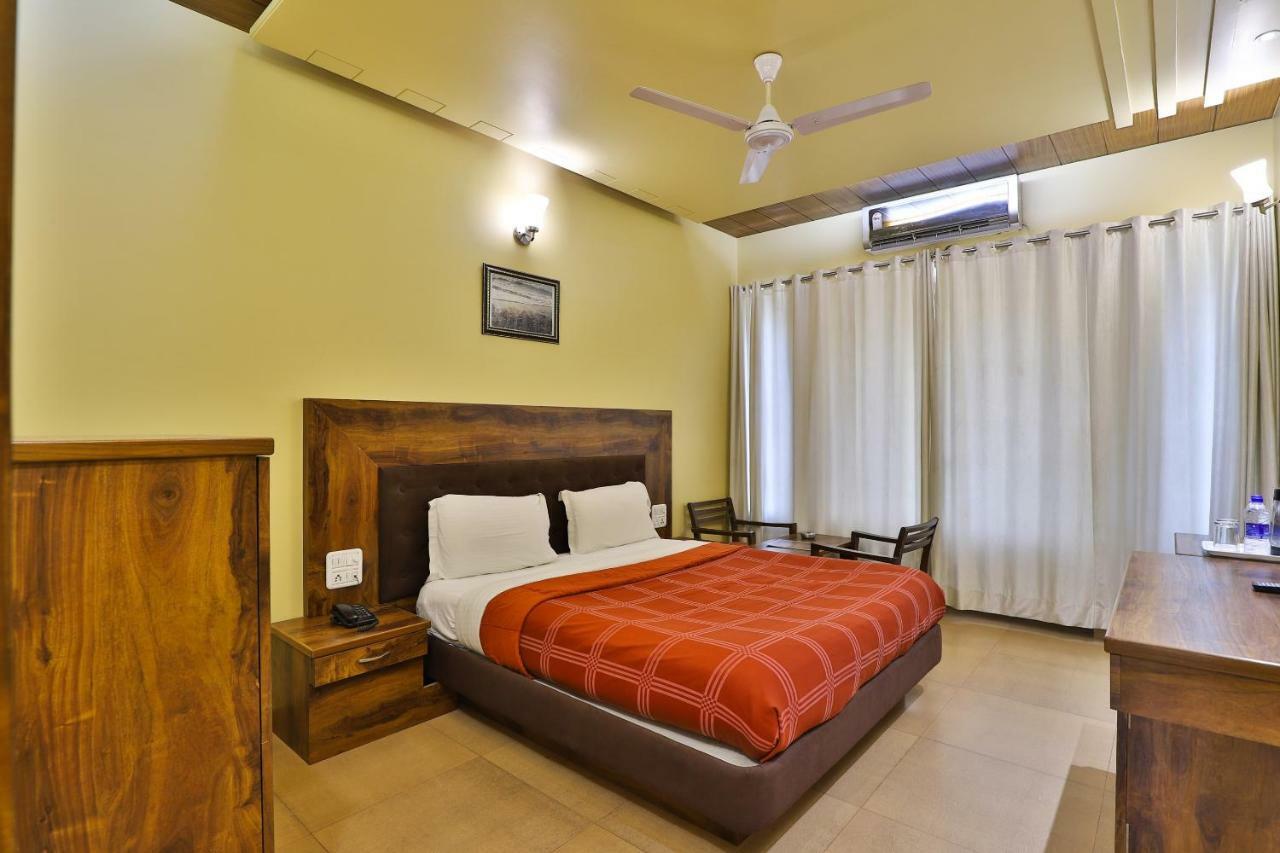 Palette - Hotel Ocean Inn Daman Zewnętrze zdjęcie