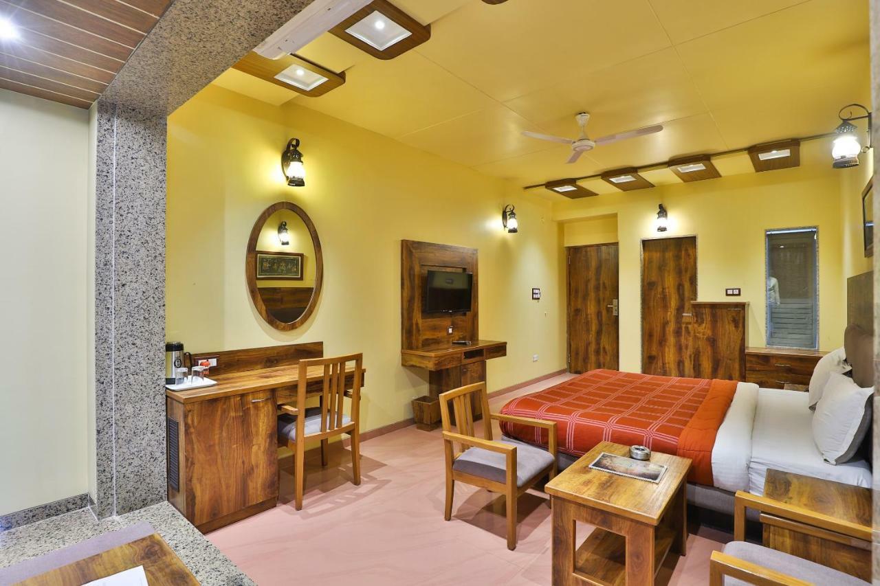 Palette - Hotel Ocean Inn Daman Zewnętrze zdjęcie